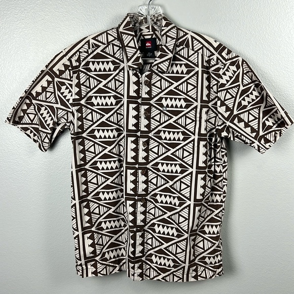 Quiksilver "Tapa design" s/s shirt - size S - Picture 1 of 6